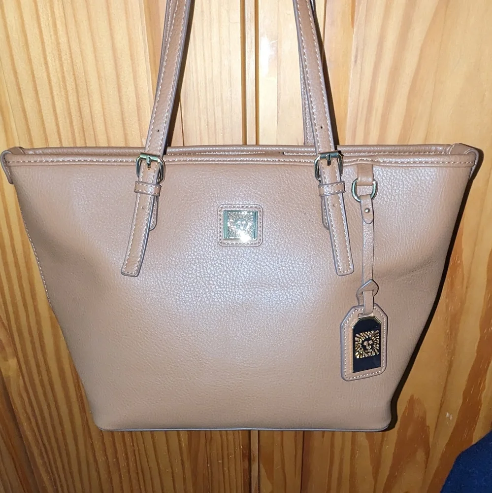 Anne Klein fashionably functional